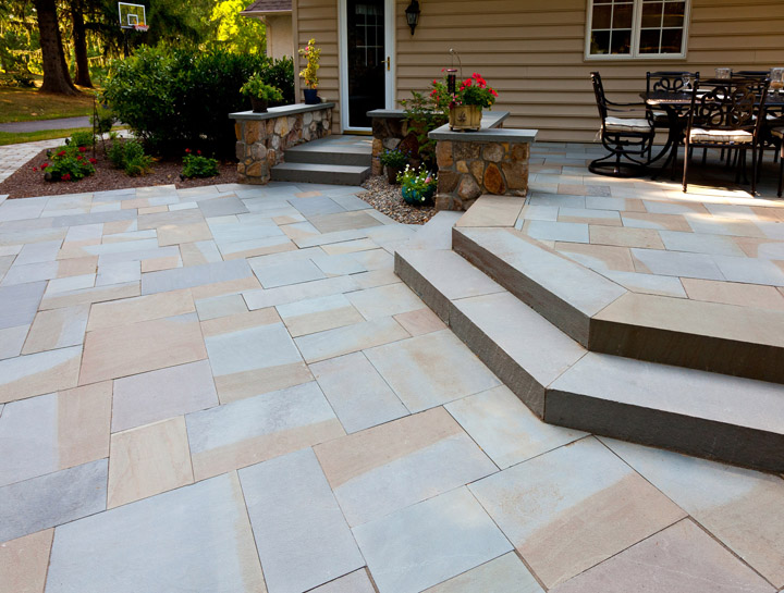 Backyard Multilevel Patio Area with Fireplace & Outdoor Kitchen